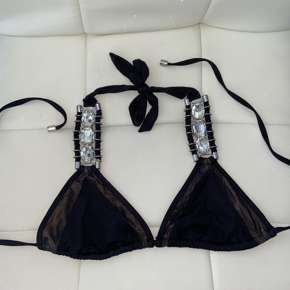 Beach Bunny Crystal Bikini top - Picture 4 of 9